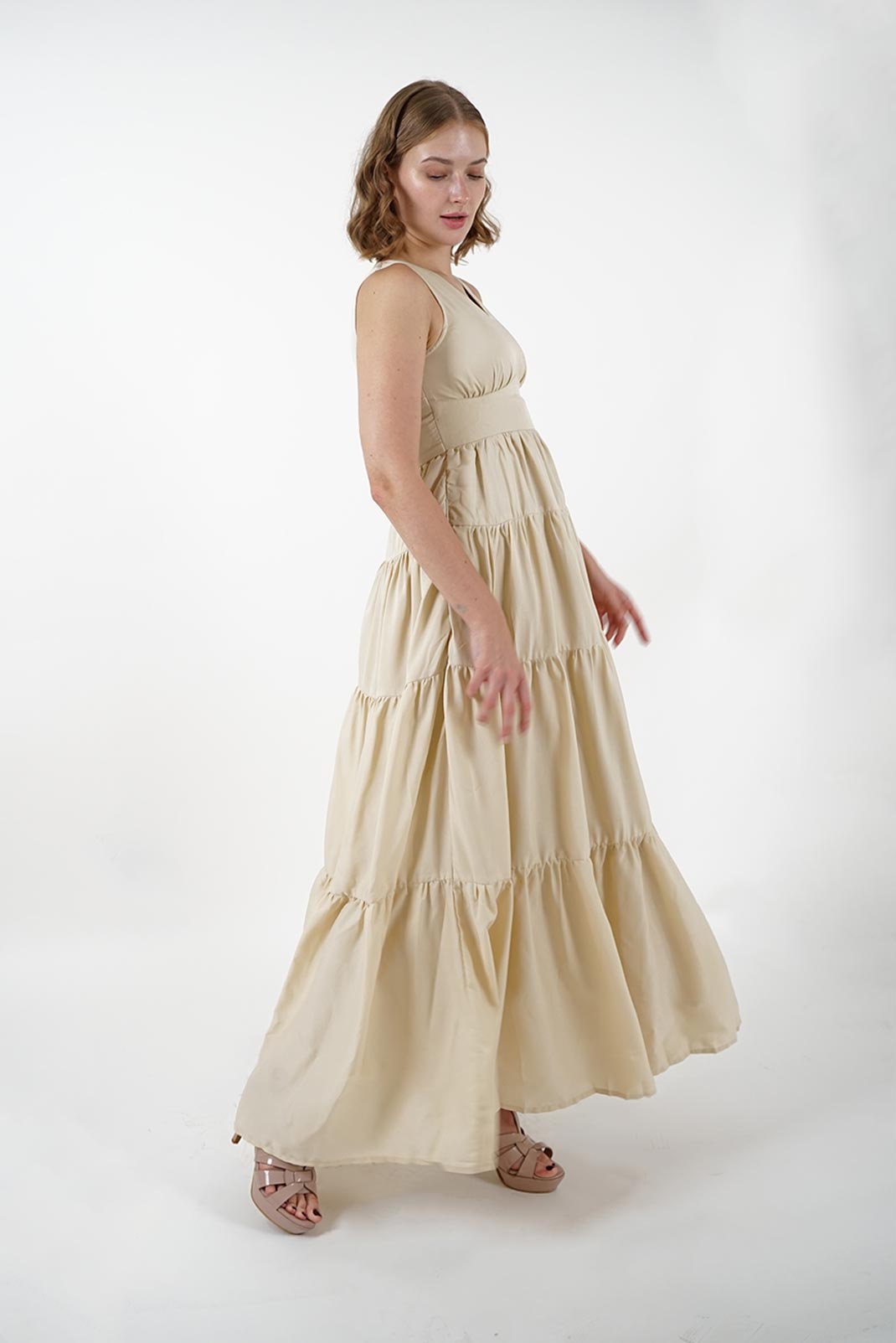 Cream Tiered V-Neck Maxi Dress | Anpret